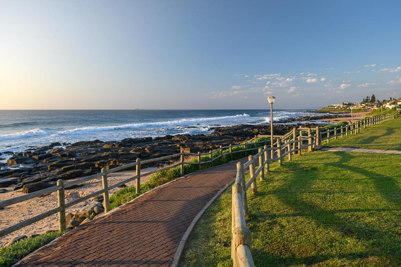 Le Paradis, Self-Catering Beachfront Apartments Ballito Exterior photo