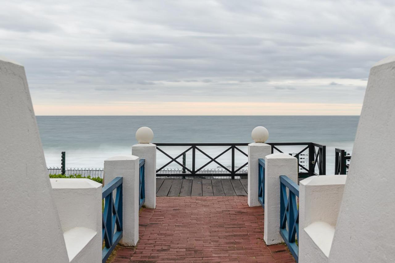 Le Paradis, Self-Catering Beachfront Apartments Ballito Exterior photo